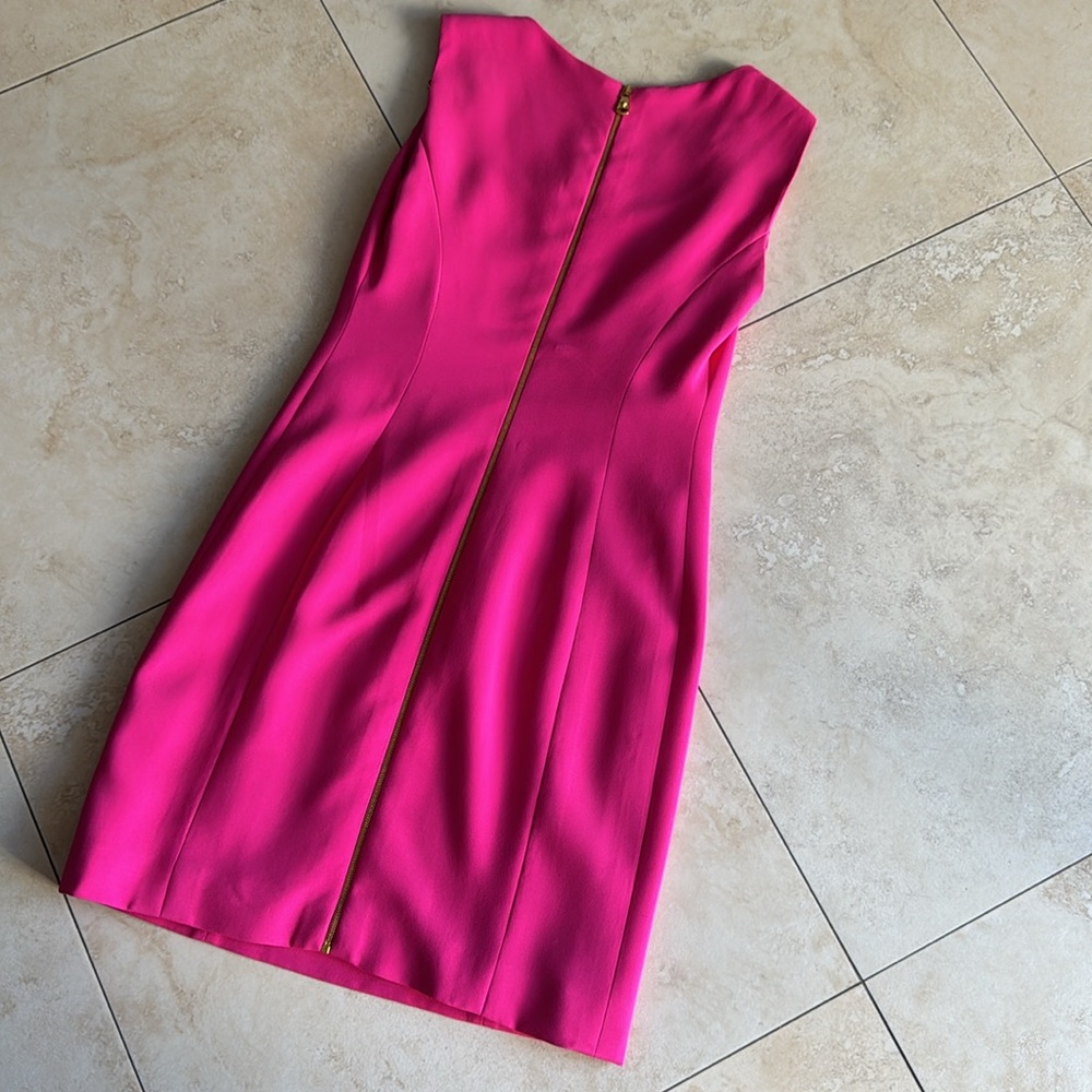 VERSACE Mini Fuchsia Pink Dress with Gold Hardware SIZE 38 - Picture 9 of 15